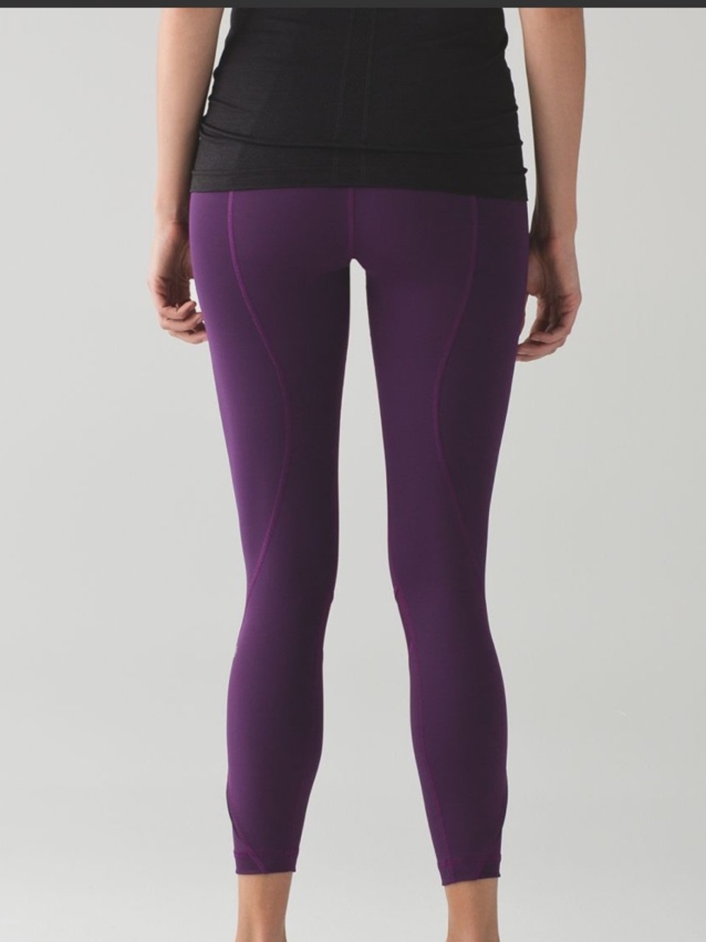 Lululemon Inspire Tight II Size 8 Darkest Magenta - Picture 3 of 9